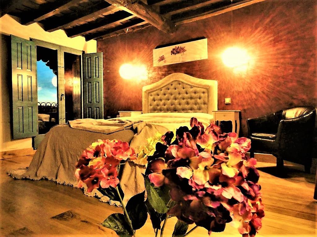 Casa Rural Cabo La Aldea Mogarraz Eksteriør billede